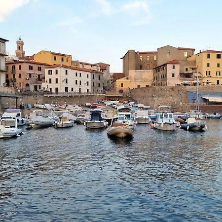 Casa Ilanfra - Appartamenti Gabbiano, Farfalla E Stella Marina Piombino Exteriör bild