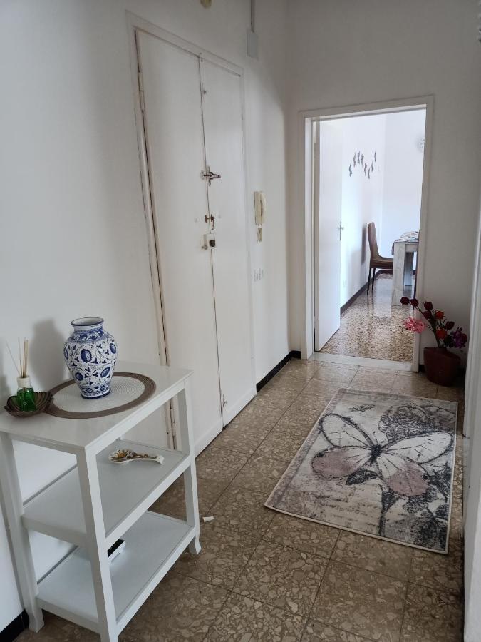 Casa Ilanfra - Appartamenti Gabbiano, Farfalla E Stella Marina Piombino Exteriör bild
