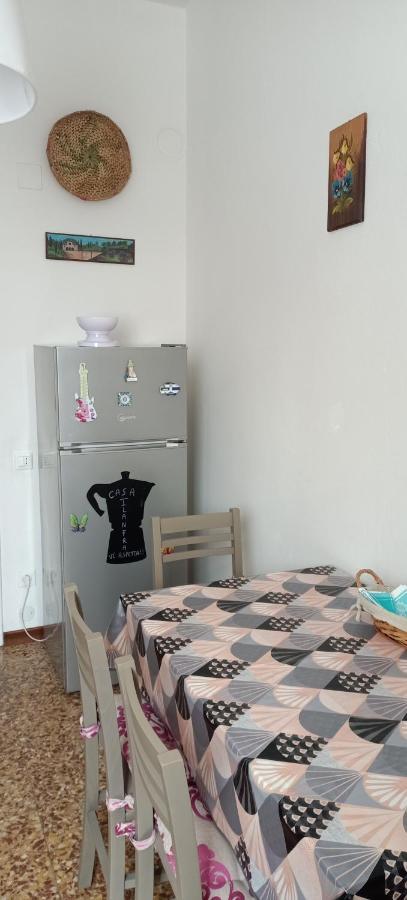 Casa Ilanfra - Appartamenti Gabbiano, Farfalla E Stella Marina Piombino Exteriör bild