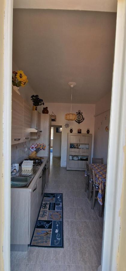 Casa Ilanfra - Appartamenti Gabbiano, Farfalla E Stella Marina Piombino Exteriör bild