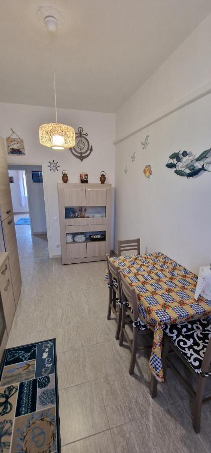 Casa Ilanfra - Appartamenti Gabbiano, Farfalla E Stella Marina Piombino Exteriör bild