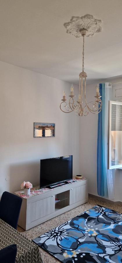 Casa Ilanfra - Appartamenti Gabbiano, Farfalla E Stella Marina Piombino Exteriör bild