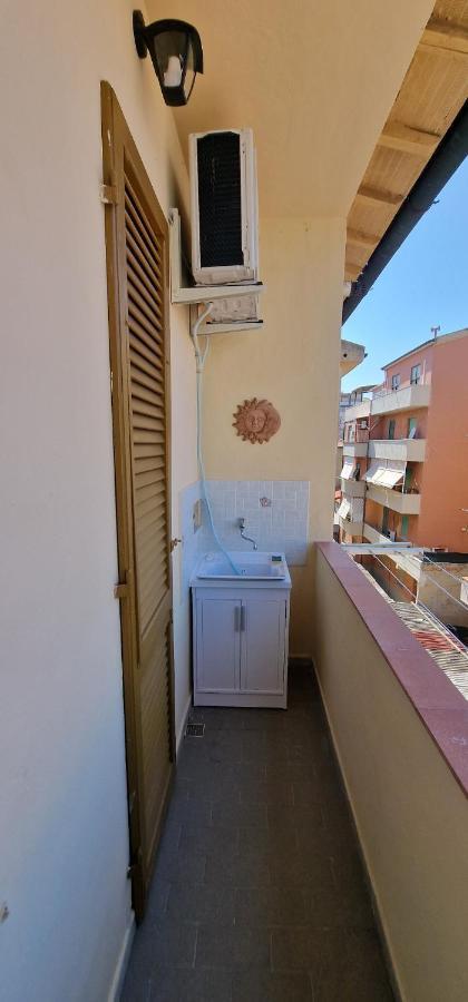 Casa Ilanfra - Appartamenti Gabbiano, Farfalla E Stella Marina Piombino Exteriör bild