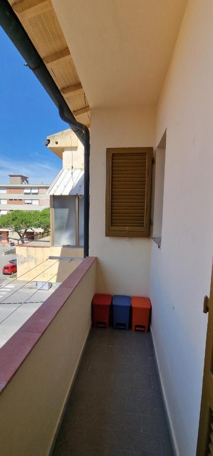 Casa Ilanfra - Appartamenti Gabbiano, Farfalla E Stella Marina Piombino Exteriör bild